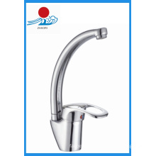 Single Handle Kitchen Mixer Water Faucet (ZR21709)